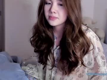girl cam all day jillikins image #2224389