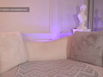 girl cam all day mariannacruzz image #5294099