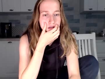 girl cam all day nearsaturn image #2273778