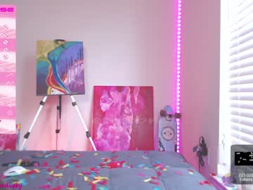 girl cam all day petitebrat image #3447873