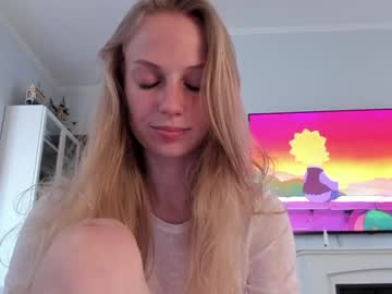 girl cam all day magic_couple13 image #7146734