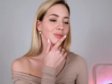 girl cam all day emmi_rosee image #1459162