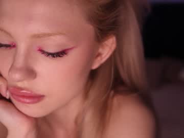 girl cam all day bunnylia__ image #5075642
