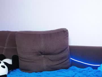 girl cam all day courteous_raspberry image #1198052
