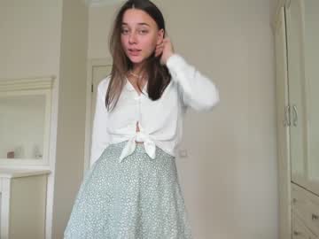 girl cam all day eleonora_linn image #2578112