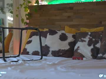 couple cam all day olive_you_ image #7994988