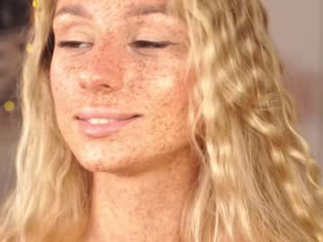 girl cam all day artease image #5434886