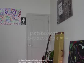 girl cam all day petitebrat image #7888205