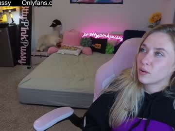 girl cam all day pr3ttyp1nkpussy image #9099627