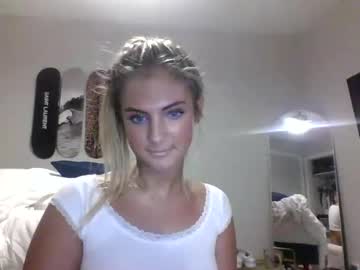 girl cam all day lovelyaveryy image #8092513