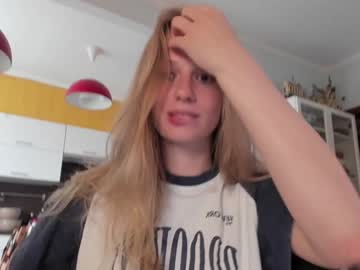 girl cam all day magic_couple13 image #7238970