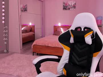 girl cam all day janice_sweet image #1053456