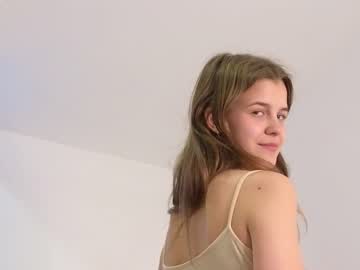 girl cam all day eli_sun image #4831775