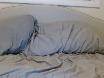girl cam all day college_peach image #2044724