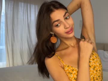 girl cam all day cuteelsa_ image #6565048