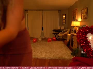 girl cam all day leahsunshine image #1153273