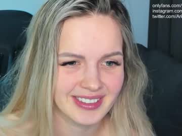 girl cam all day yesonee image #1012222