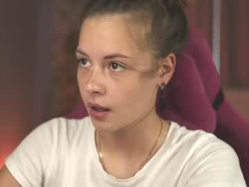 girl cam all day why_again_me image #2199298
