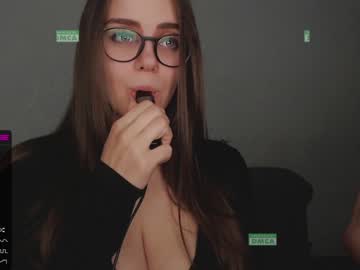 couple cam all day mooduck69 image #1834593