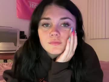 girl cam all day queencassidyy image #6317381
