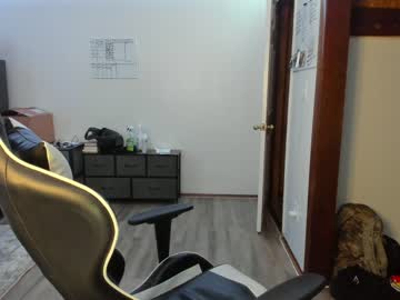 couple cam all day cowsgomoo101 image #3306597