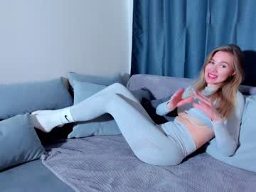 girl cam all day cuddly_crystal image #6998709
