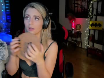 girl cam all day kimilee22 image #4905810