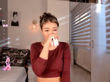 girl cam all day miraann image #8788015