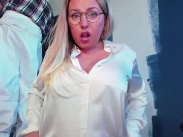 couple cam all day realtoxxxmaria image #9601747