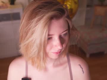 girl cam all day vixenp image #3992892