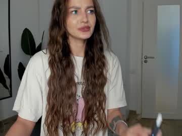 girl cam all day xxx_leila image #7522768