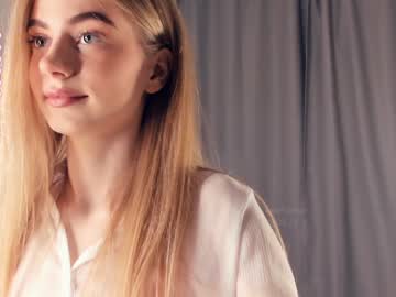 girl cam all day kateharrise image #5368961
