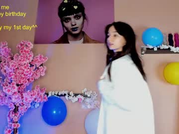 girl cam all day emmi_sunshine image #4969225