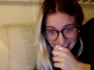 girl cam all day bambis_honeypot image #974561