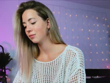 girl cam all day emmi_rosee image #4788695