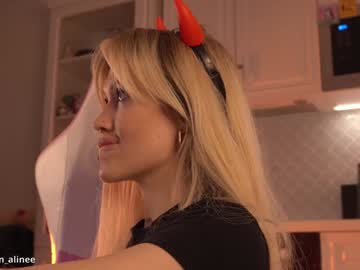 girl cam all day golden_alinee image #8751867