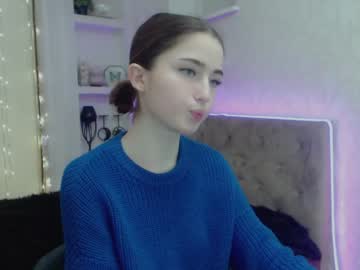 girl cam all day alma_harrison image #1144356