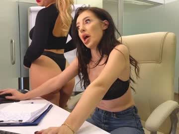 girl cam all day babesgowild image #5894250