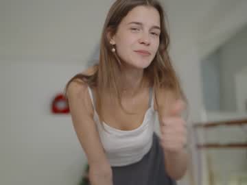 girl cam all day eli_sun image #6025172