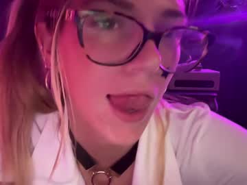 girl cam all day oliviahansleyy image #8018821