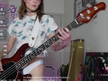 girl cam all day petitebrat image #7910607