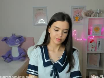 girl cam all day katiefoxie image #8373987