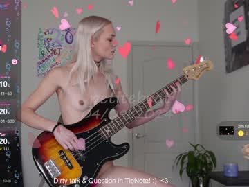 girl cam all day petitebrat image #6753405