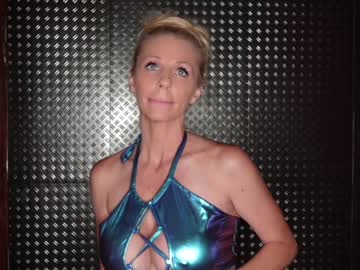 girl cam all day miakinkdd image #169942
