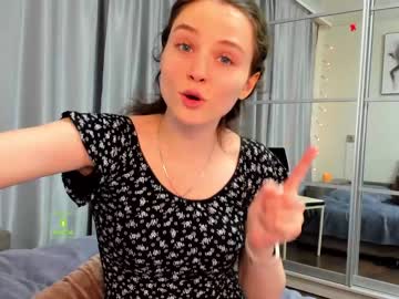 girl cam all day demurelixir image #1740354