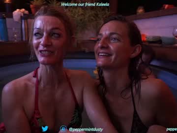 couple cam all day peppermintdusty image #2533607