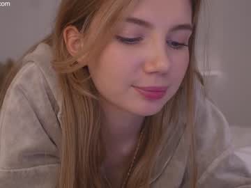 girl cam all day love_machine_ image #6517240