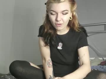 girl cam all day lizzyylovesick image #7799277