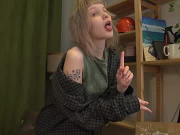 girl cam all day tiff_tea image #8368737