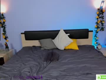 girl cam all day foxhilary image #2520168